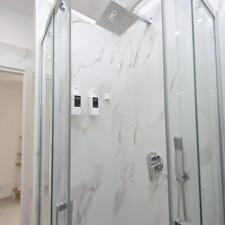 Attico Soleggiato Con Terrazza A Apartament *